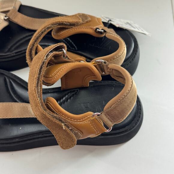 New Zara Strappy Sandals EU 40 US 9 Platform Tan Upper Black Neutral - Picture 3 of 7